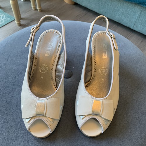 Ara size white - size, 4.5